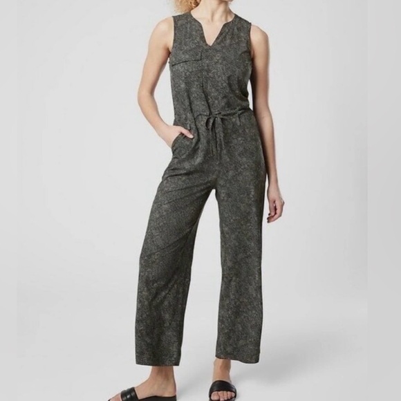 Athleta Pants - Athleta Women’s Jumpsuit Topanga Viper Black Gray Printed Sleeveless Size XS